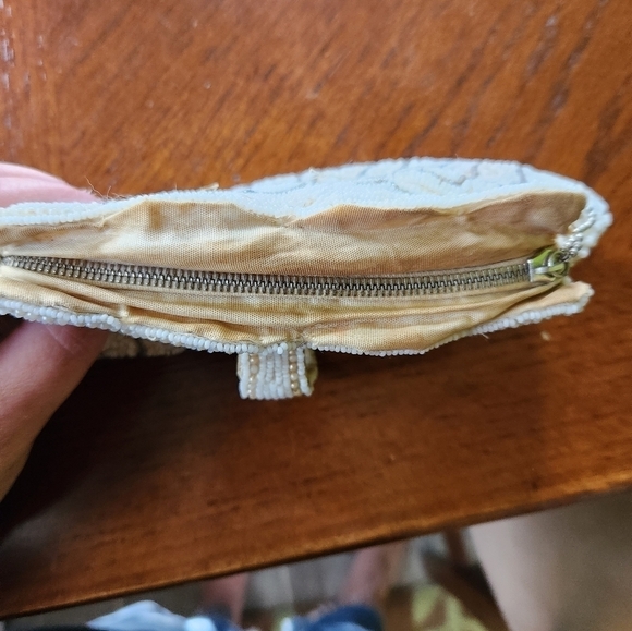 Vintage pearl beaded bag - Picture 5 of 9